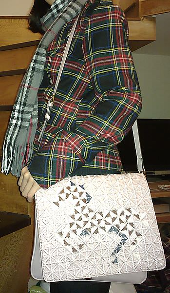 201302224282-crop