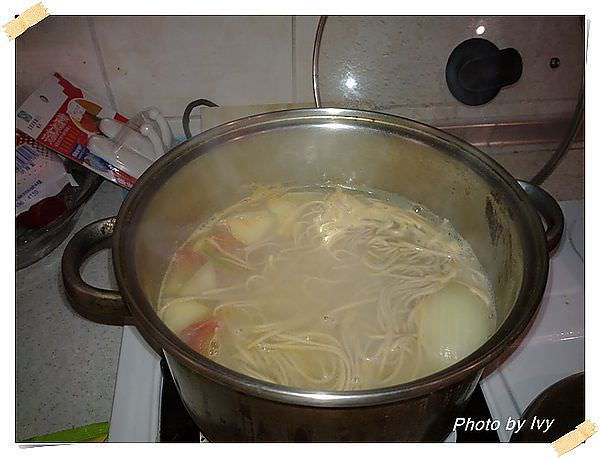 201302184246