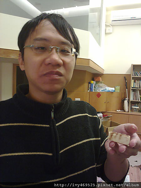 201211183624