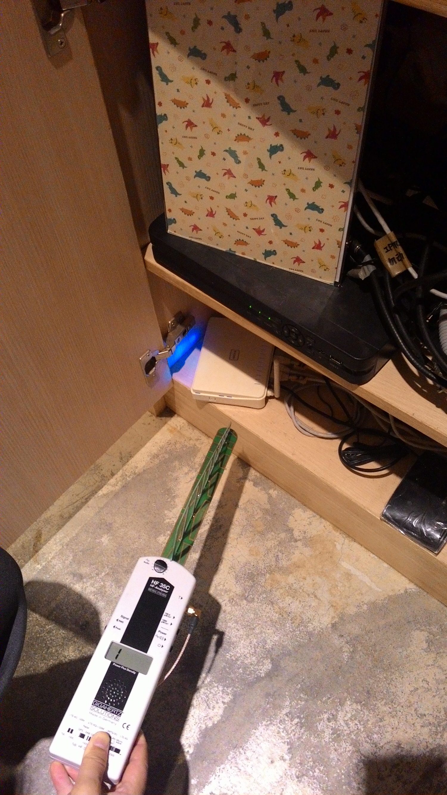 電磁波達人-防護對策屋/防波板/過濾多餘電磁波輻射 - 第1張圖