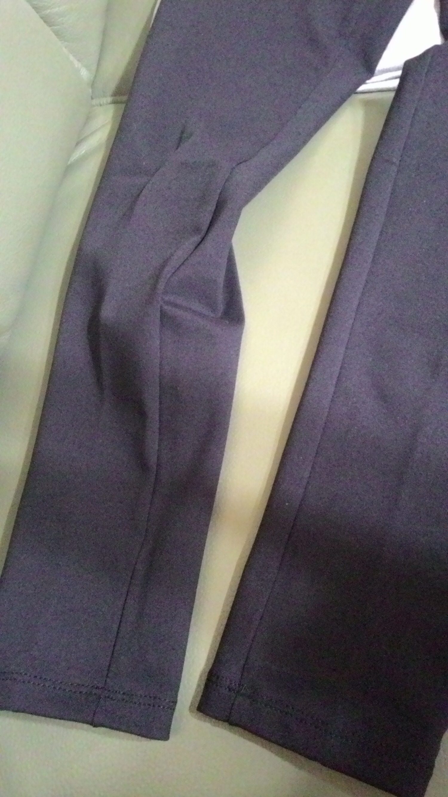 My Life/ 圓領短袖素面T/ 女裝服飾 / 顯瘦幾何彈力褲/台灣設計製造/自創在地品牌/穿的舒適、有自信 - 第9張圖
