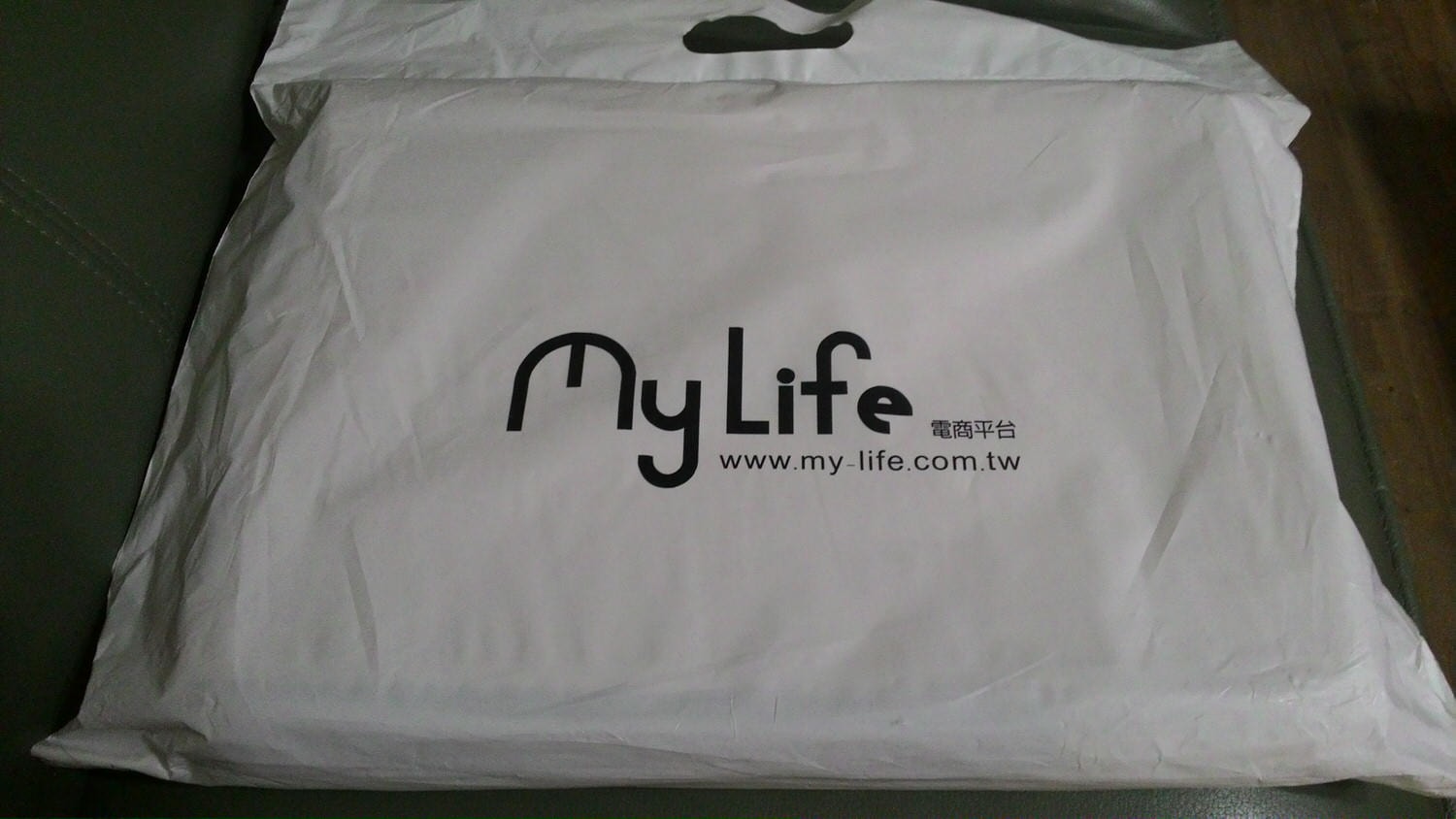 My Life/ 圓領短袖素面T/ 女裝服飾 / 顯瘦幾何彈力褲/台灣設計製造/自創在地品牌/穿的舒適、有自信 - 第2張圖