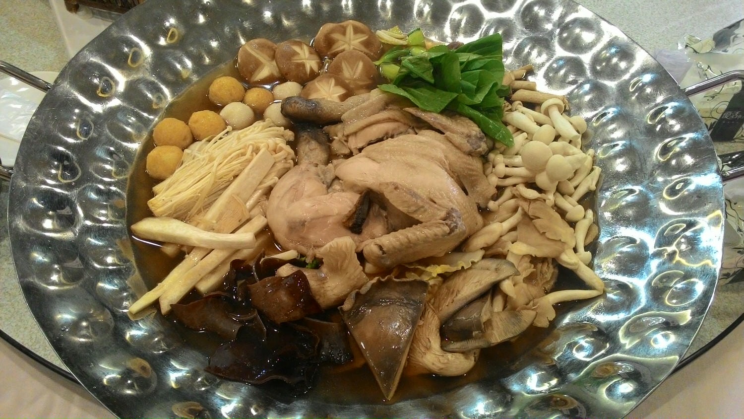 (捷運新店站)大廚上菜/合菜/碧潭/環河路/空間寬敞/菜色多樣~尾牙聚餐、公司聚餐、親朋好友聚餐的好地方 - 第23張圖