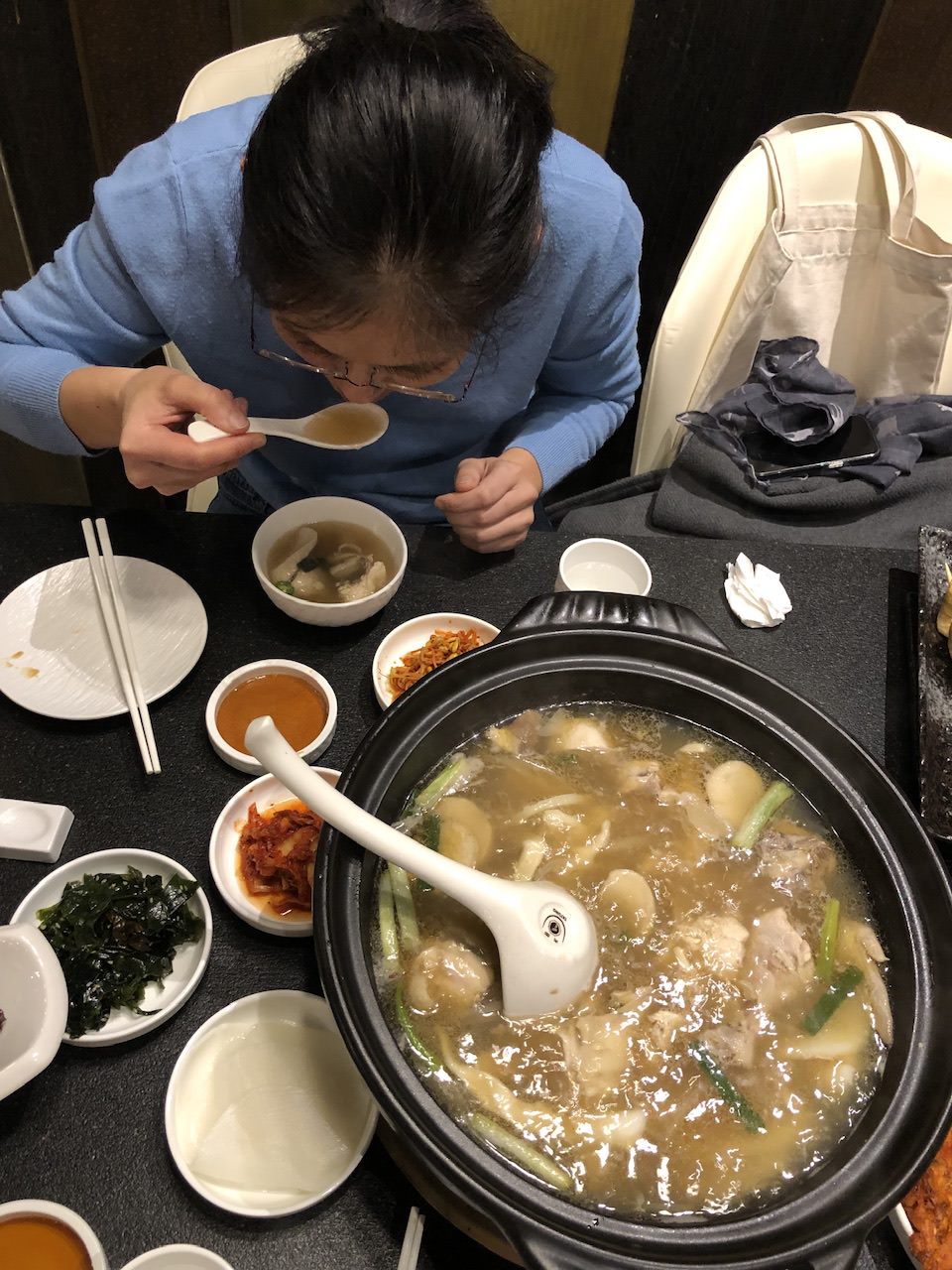 【捷運市府站】微風信義店~朋月栻-韓雞雞–江原道-宗음식 韓吃一隻雞火鍋鍋物饗宴|大呼過癮的雞湯火鍋美食冒險! - 第29張圖